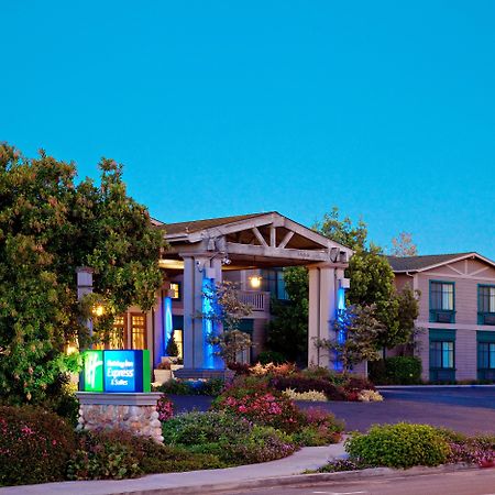 Holiday Inn Express & Suites Carpinteria By Ihg Bagian luar foto