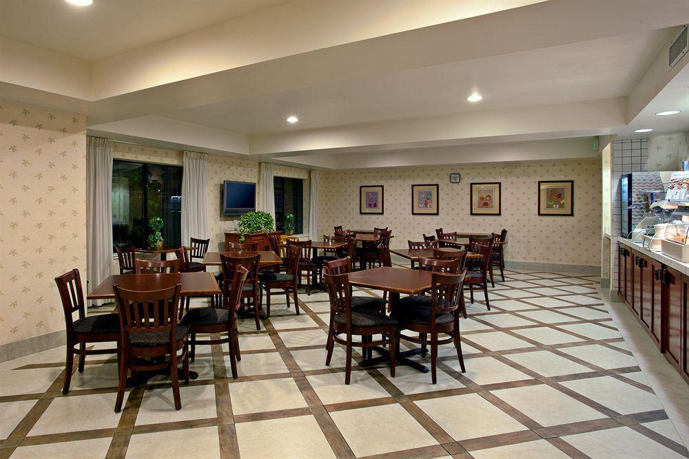 Holiday Inn Express & Suites Carpinteria By Ihg Restoran foto