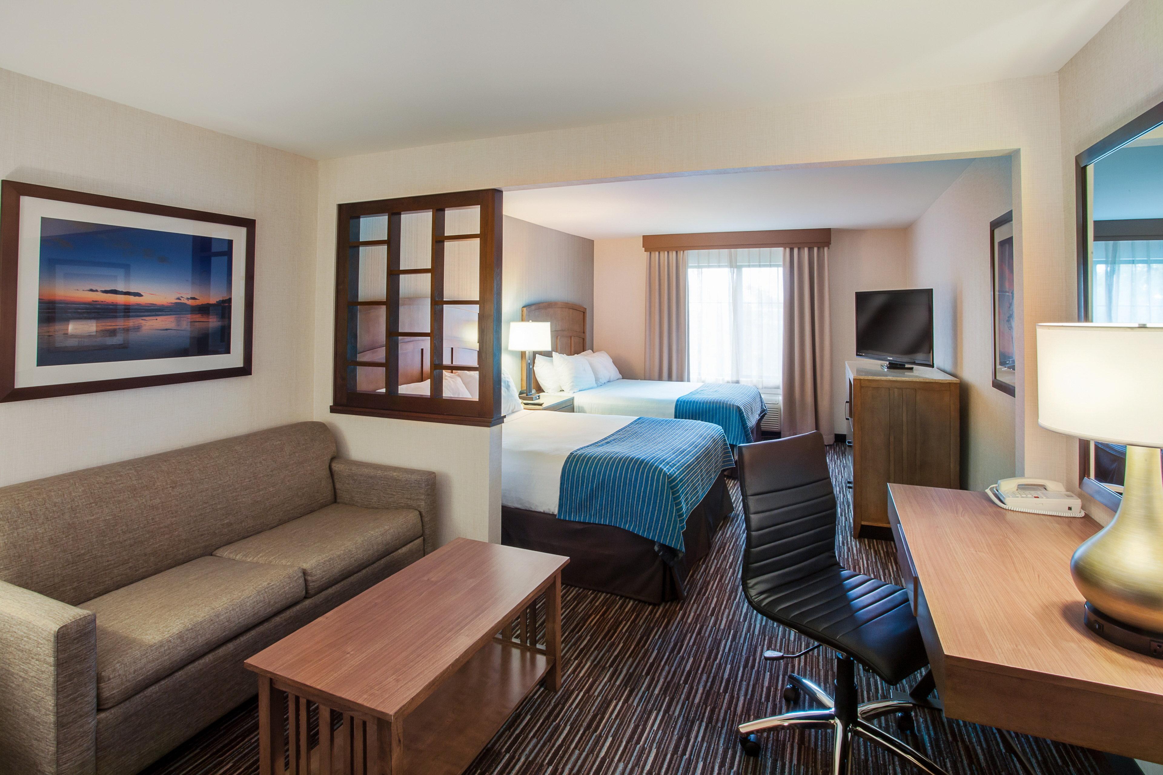 Holiday Inn Express & Suites Carpinteria By Ihg Bagian luar foto