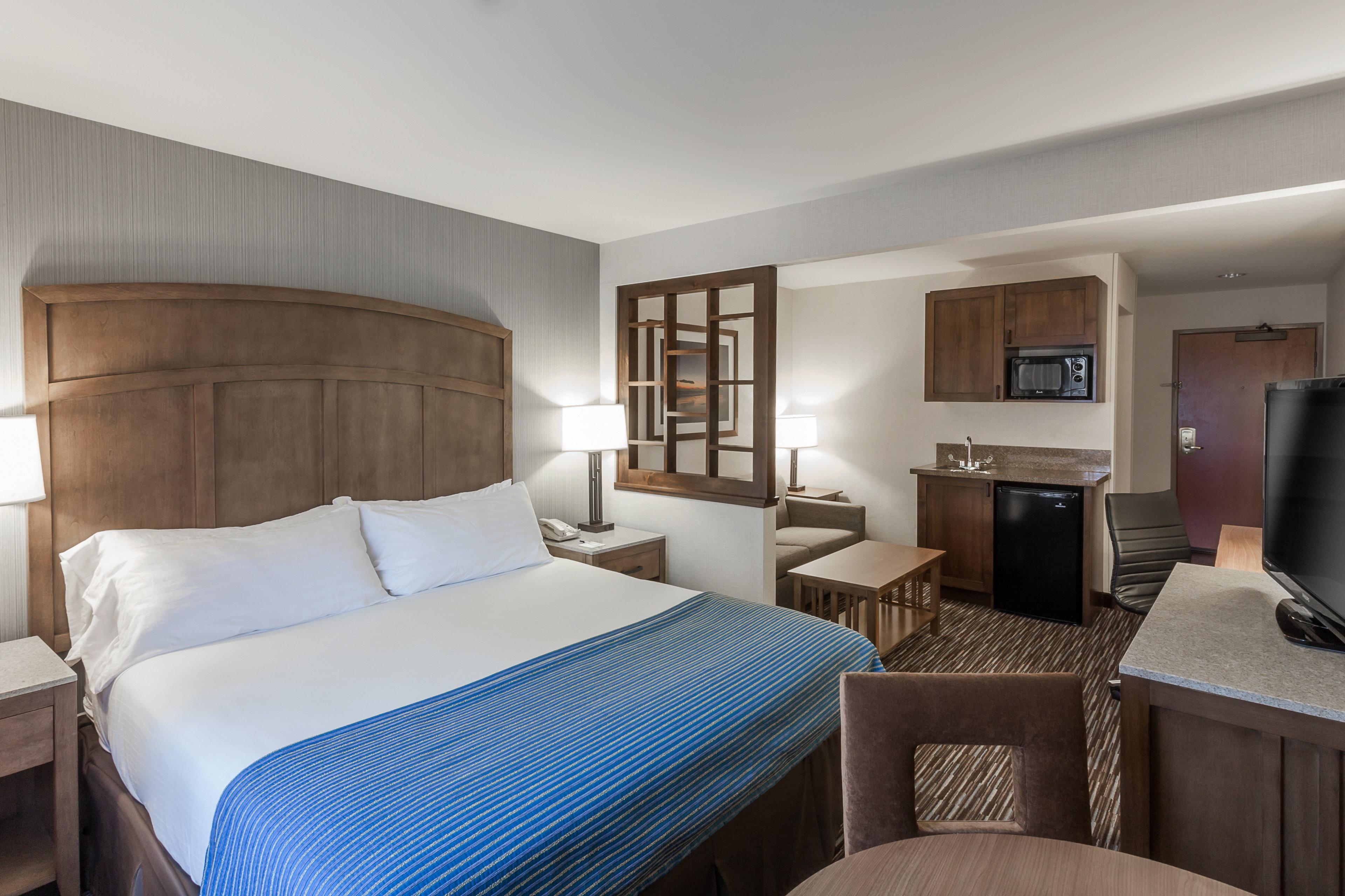 Holiday Inn Express & Suites Carpinteria By Ihg Bagian luar foto