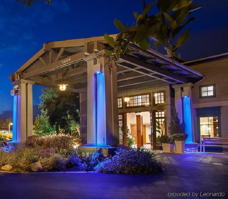 Holiday Inn Express & Suites Carpinteria By Ihg Bagian luar foto